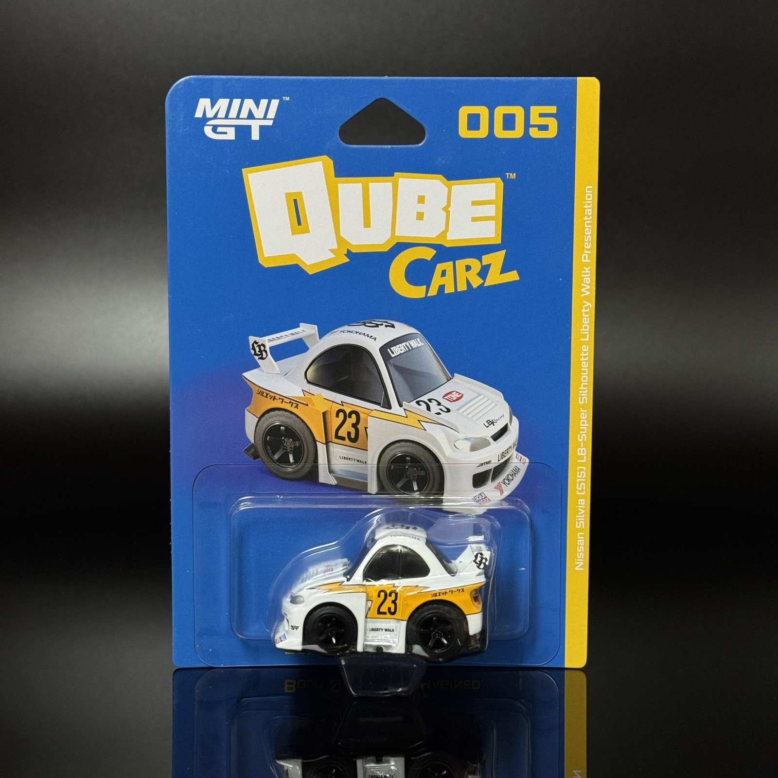 IMG_6177 MINI GT Qube Carz Nissan Silvia S15 LB-Super Silhouette Liberty Walk Presentation White Yellow 1:64 Diecast Model Car - الصورة 1