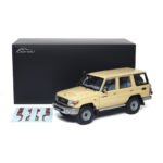 ⁦Almost Real 1:18 Scale 2017 Toyota Land Cruiser 76 Station Wagon Diecast Model Car | Sandy Beige⁩ - الصورة ⁦9⁩