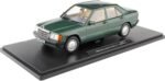 Triple9 1995 Mercedes-Benz 190E 2.3 Sportline (W201) | 1:18 Scale | Dark Green