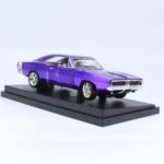 ⁦1969 Dodge Charger 1969 1:18 Scale Diecast Model Car – Violet | Hot Wheels⁩ - الصورة ⁦4⁩