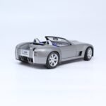 ⁦Ford Shelby Cobra Concept 1:18 Diecast Model Car Silver | AUTOart Collectible⁩ - الصورة ⁦2⁩