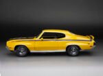 ⁦Sun Star 1970 Buick GSX | 1:18 Scale Diecast Model Car | Saturn Yellow⁩ - الصورة ⁦5⁩