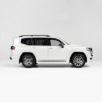 LCD Model 1:18 Toyota Land Cruiser 300 ZX 2024 White Diecast Model Car with Opening Parts - Image 6