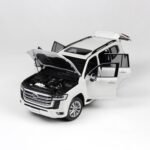 LCD Model 1:18 Toyota Land Cruiser 300 ZX 2024 White Diecast Model Car with Opening Parts - Image 8