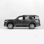 ⁦LCD Models 1:18 Scale 2024 Toyota Land Cruiser 300 ZX Diecast Model Car |  Grey | Collector Edition⁩ - الصورة ⁦7⁩