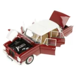 Norev Mercedes-Benz 220 S W111 (1959-1965) | 1:18 Scale | Middle Red - Image 2