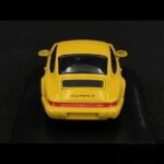 ⁦1992 Porsche 911 Carrera Coupe – 1:43 Scale Diecast Model Car by Minichamps⁩ - الصورة ⁦4⁩