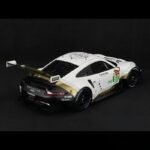 ⁦2019 Porsche 911 991 RSR 4.0L #92 Team Porsche 24H Le Mans Christensen Estre Vanthoor 1:12 Scale Diecast Model Car by IXO Models⁩ - الصورة ⁦2⁩
