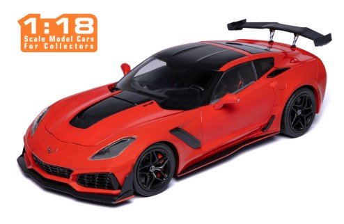 ixo-041-B (1) 2019 Chevrolet Corvette C7 ZR1 Coupe Full Opening 1:18 Scale Diecast Model Car by IXO Models - الصورة 1