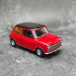 ⁦1968 Mini Cooper Mk2 1:18 Mitica Diecast Red⁩ - الصورة ⁦4⁩