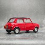 ⁦1968 Mini Cooper Mk2 1:18 Mitica Diecast Red⁩ - الصورة ⁦2⁩